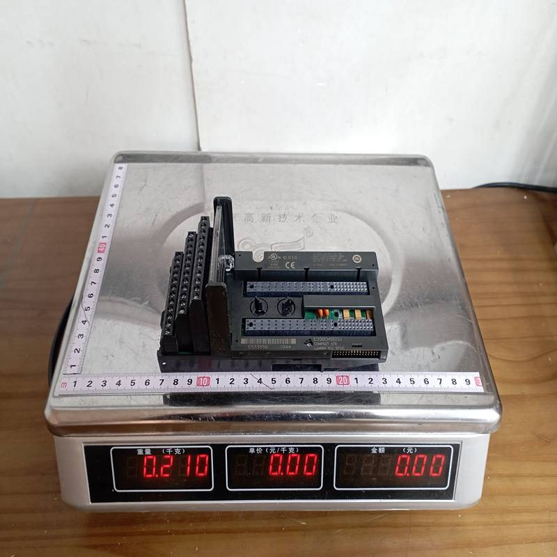 GE IC200CHS022J 12-Slot Rack - Image 2