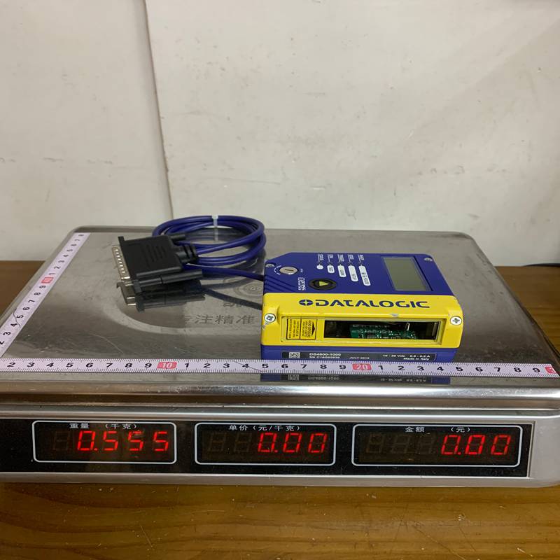 DATALOGIC DS4800-1000 Automatic Focusing Linear Laser Industrial Barcode Scanner - Image 2