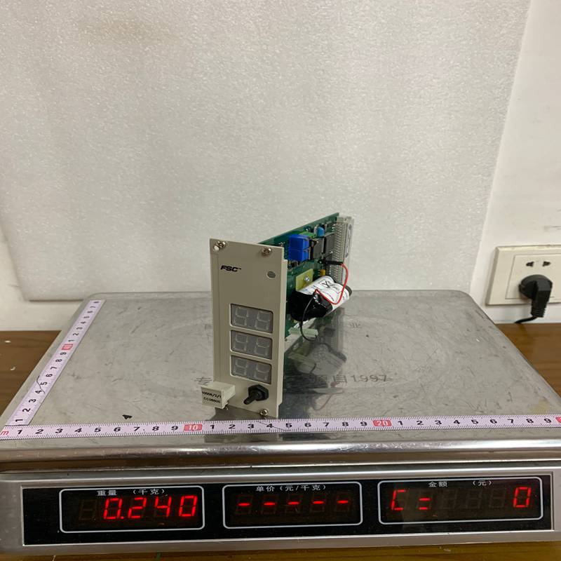 Honeywell 10006/2/1/08805 Differential Pressure Instrument Accessory Assembly - Image 2