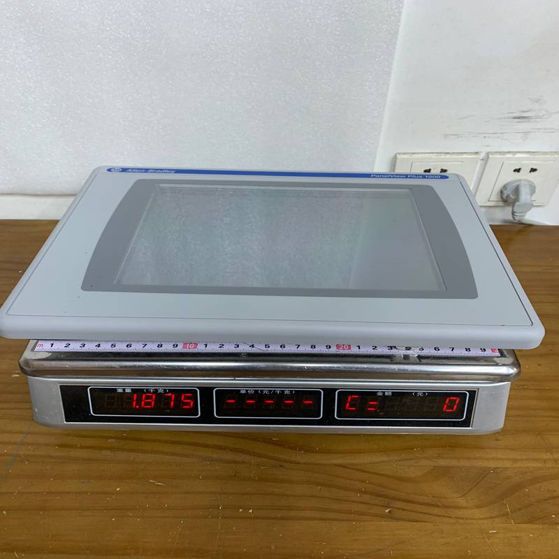 Allen-Bradley 2711P-RDT10C Touch Display Terminal Module - Image 2