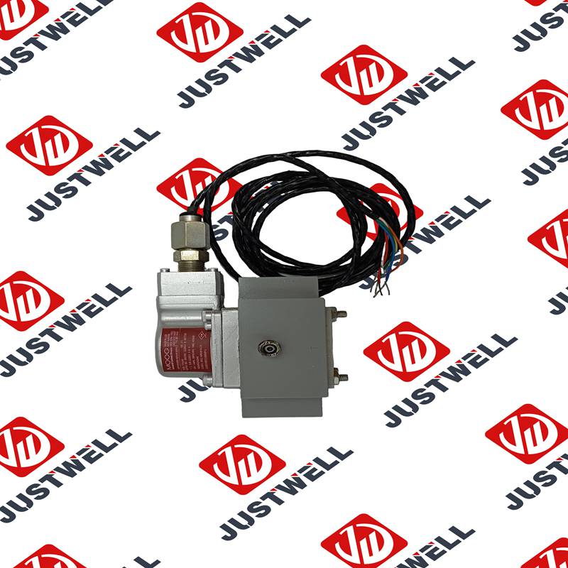 Moog G772K240 High-Response Electro-Hydraulic Servo Valve