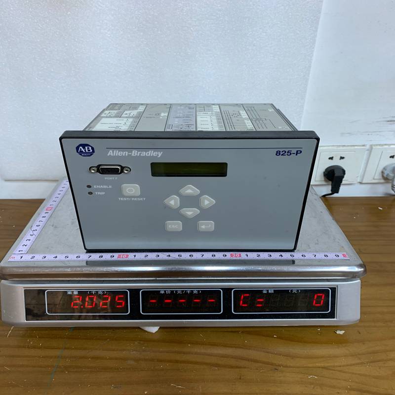 Allen-Bradley 825-PD Modular Motor Protection Controller - Image 2