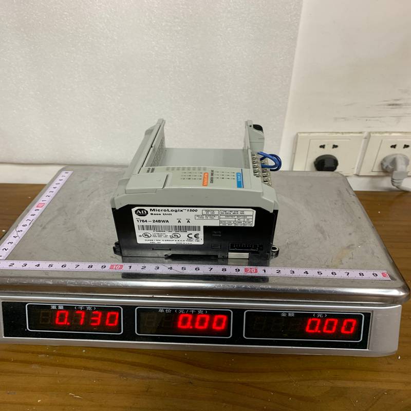 A-B 1764-24BWA Controller - Image 2