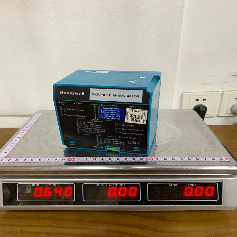 Honeywell S7830A1005 Expanded Annunciator for Burner Control System - Image 2