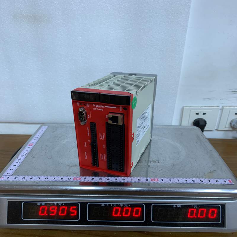 SCHNEIDER XPSMC32ZC Safety Motion Controller - Image 2