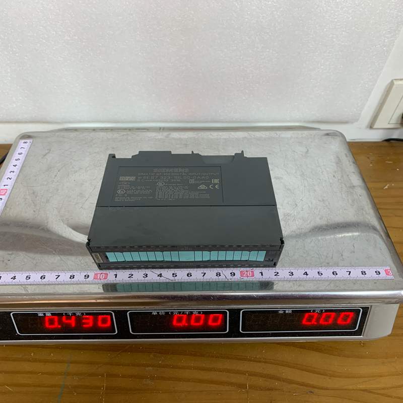 Siemens 6ES7323-1BL00-0AA0 Digital I/O Module - Image 2
