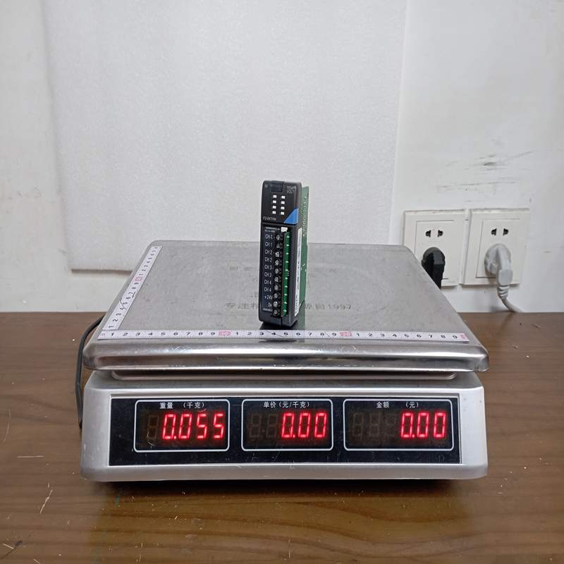 AutomationDirect F2-04THM PLC Thermocouple Input Module - Image 2